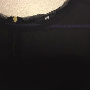 H&M black top